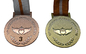 Китай Поднятые медали награды металла логотипа восхитительно конструированные с напечатанным талрепом экспортер
